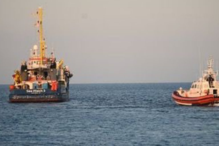immigrati sbarcati a Pozzallo