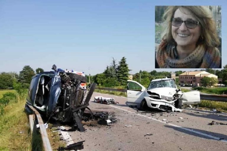 incidente auto morta professoressa religione