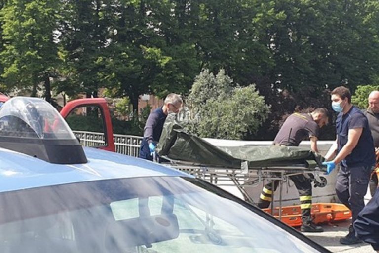 Madrid, mamma e figlio morti in un ostello