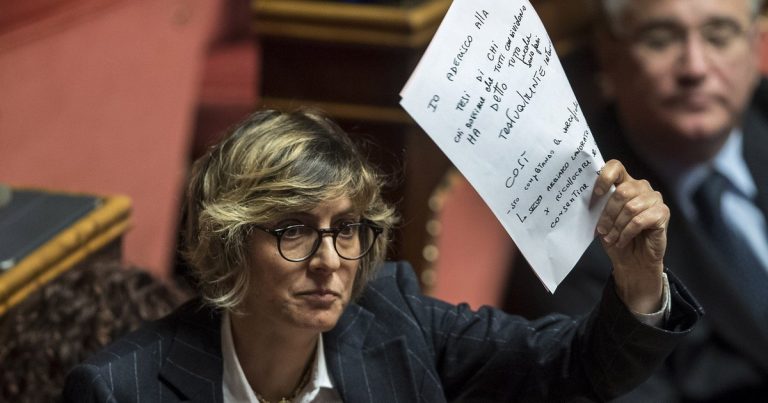 open arms bongiorno difende salvini