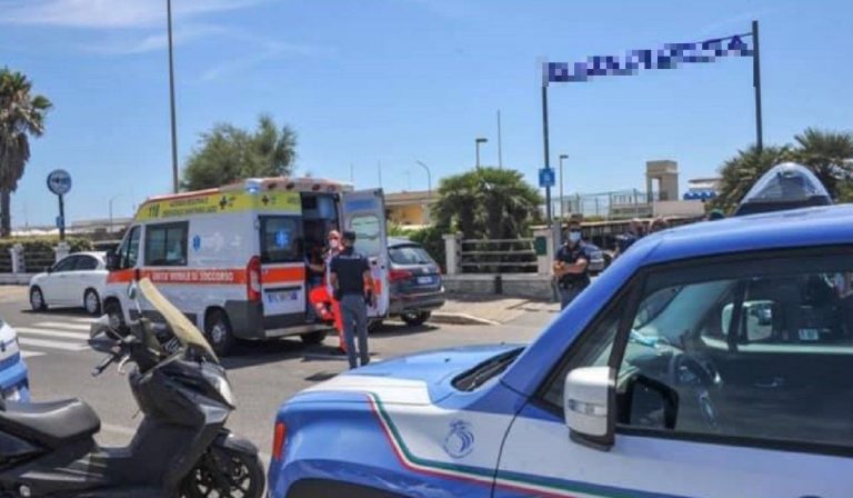 Ostia, bambino venduto in spiaggia: era sotto choc
