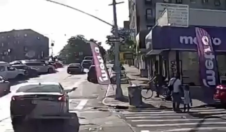 Usa, padre ucciso in sparatoria nel Bronx