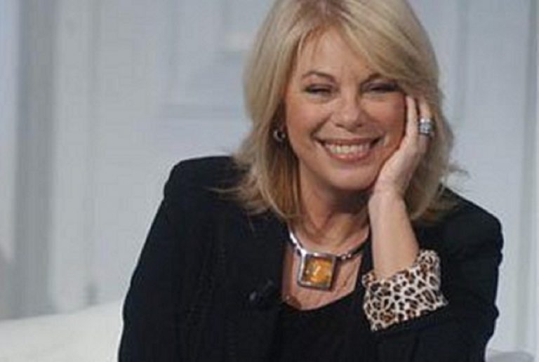 La conduttrice Rita Dalla Chiesa a Mio: "Desidero l'aria che non respiro da molto tempo"