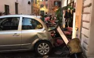 roma auto contro ristorante
