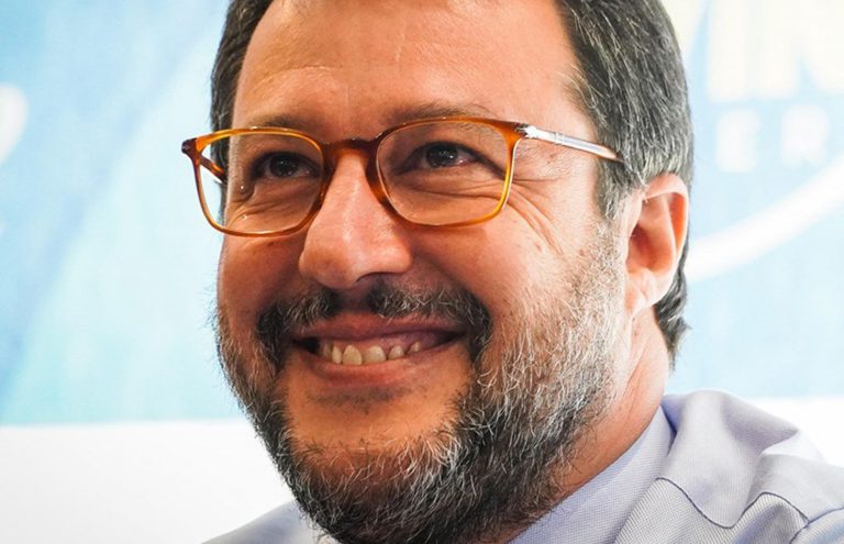 salvini-gogna-donna