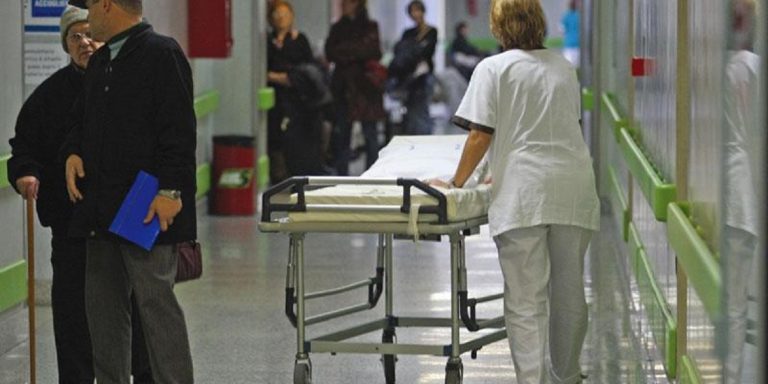 si risveglia dal coma