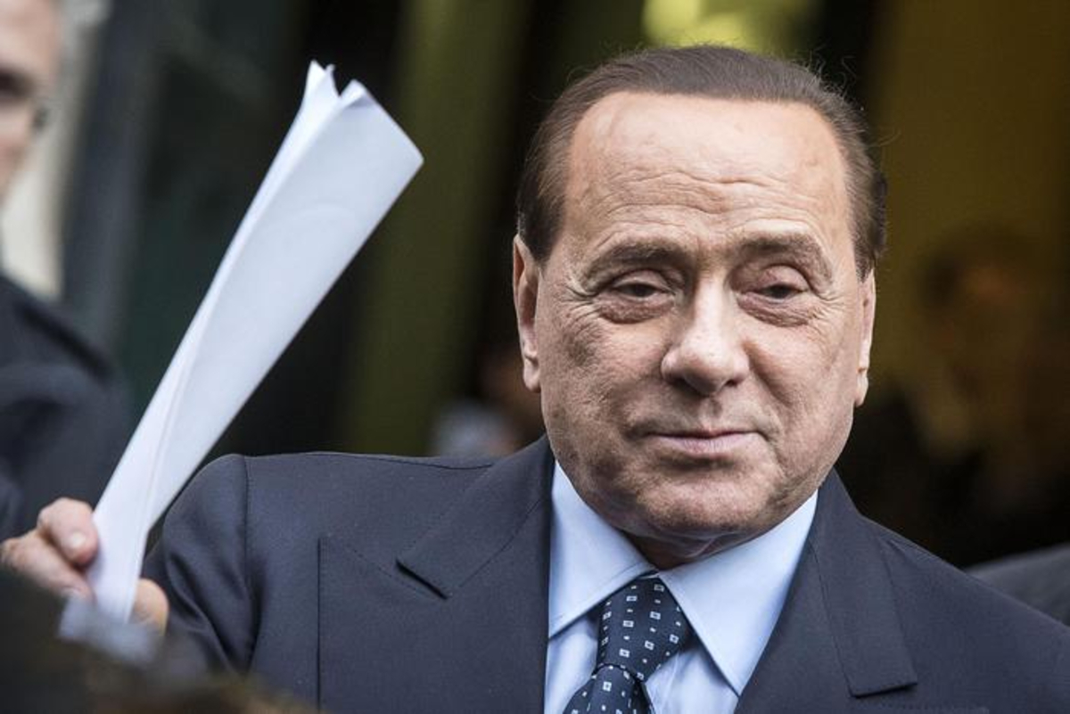 L'ex premier italiano Silvio Berlusconi