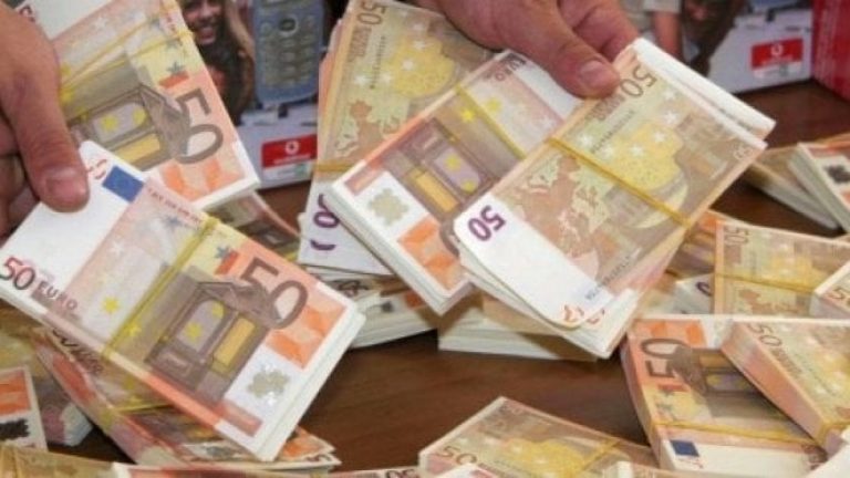 soldi falsi a benevento