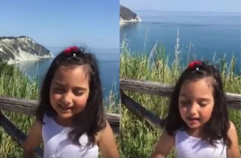 spot marche 2020 bambina