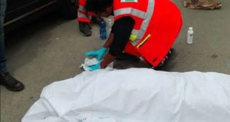 suicidio a napoli