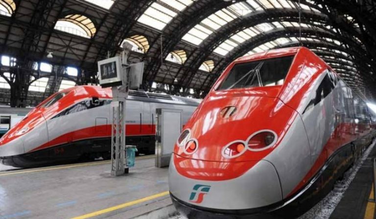 treni distanziamento sociale