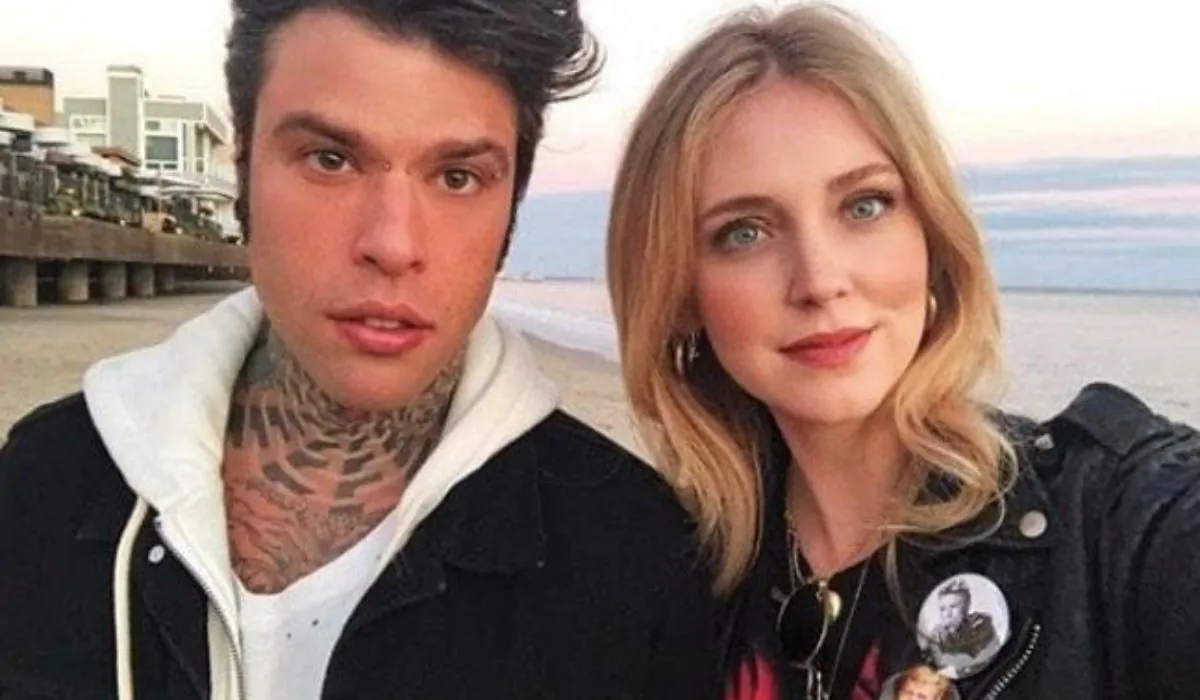 Chiara Ferragni bacia Fedez