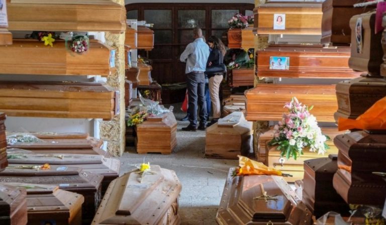 Palermo, emergenza cimiteri: troppe salme in deposito