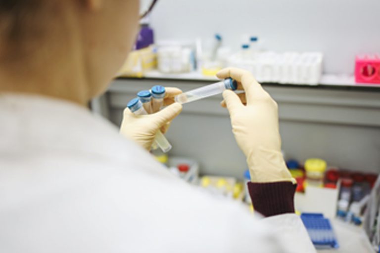 Coronavirus malato di tumore
