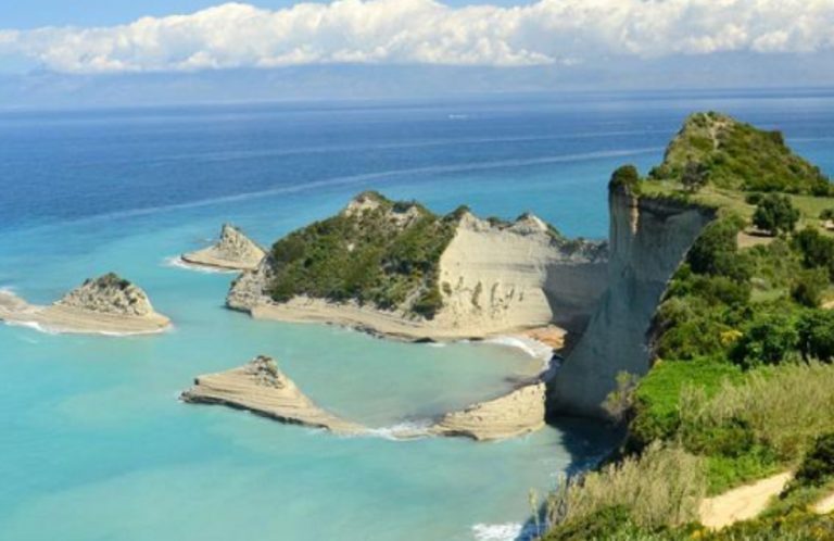 Coronavirus ragazzi positivi estero