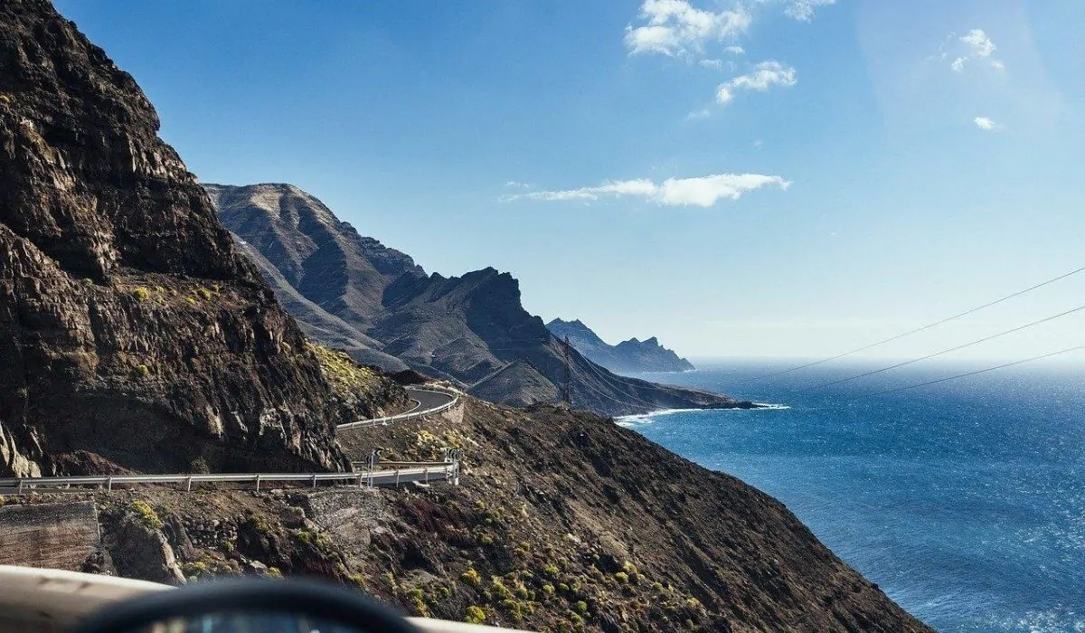 coronavirus turismo nelle isole canarie