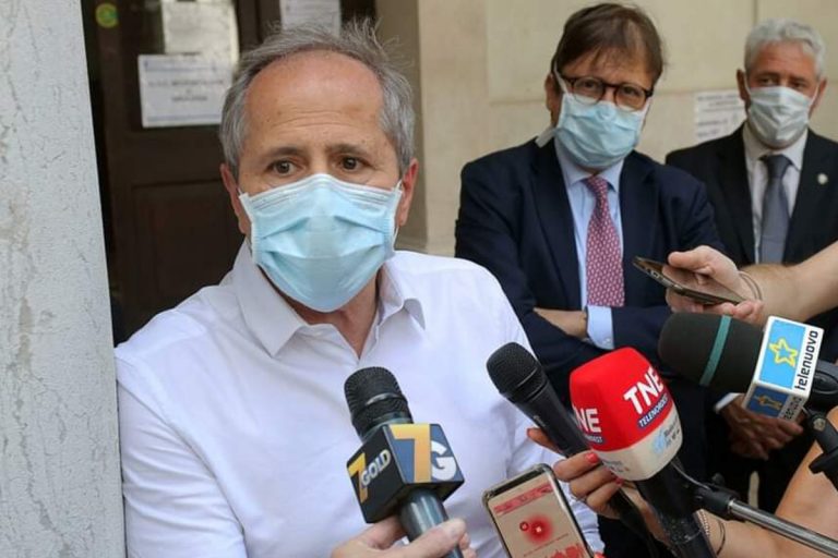 crisanti febbre a scuola