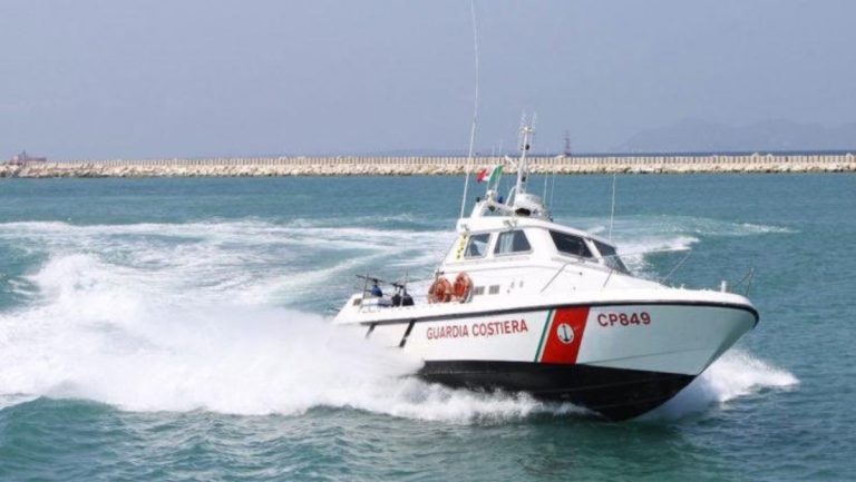 Lampedusa affonda peschereccio