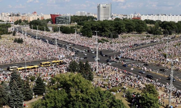 Manifestazione contro governo Bielorussia