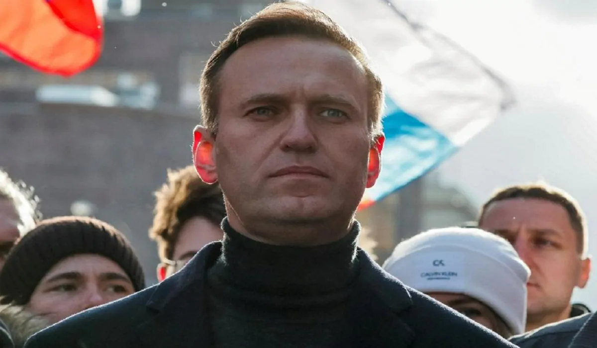 Negato trasferimento a Navalny, i medici dicono no