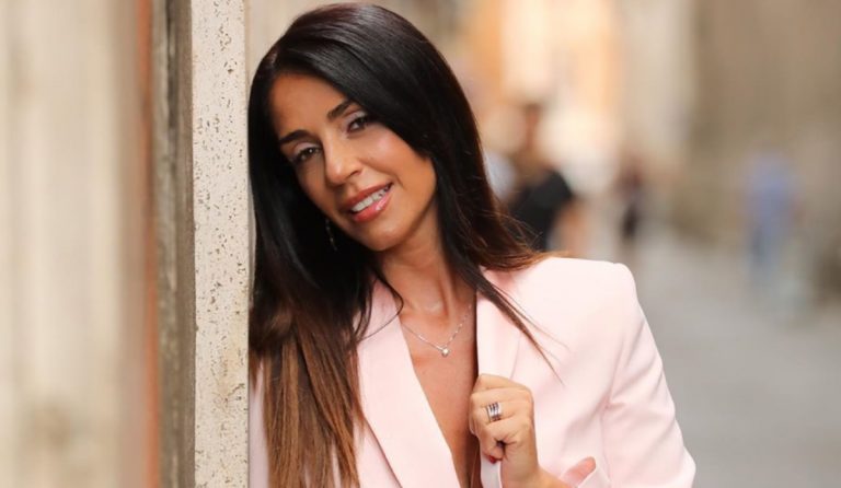 Raffaella Mennoia