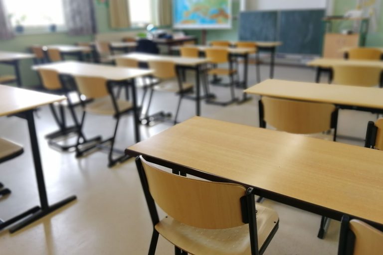 riapertura scuola scaglionate regione