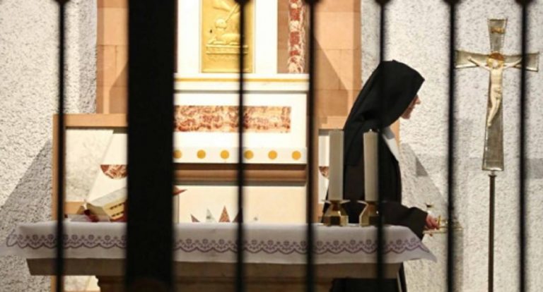 suore di clausura Praga