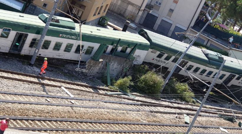 Treno Carnate