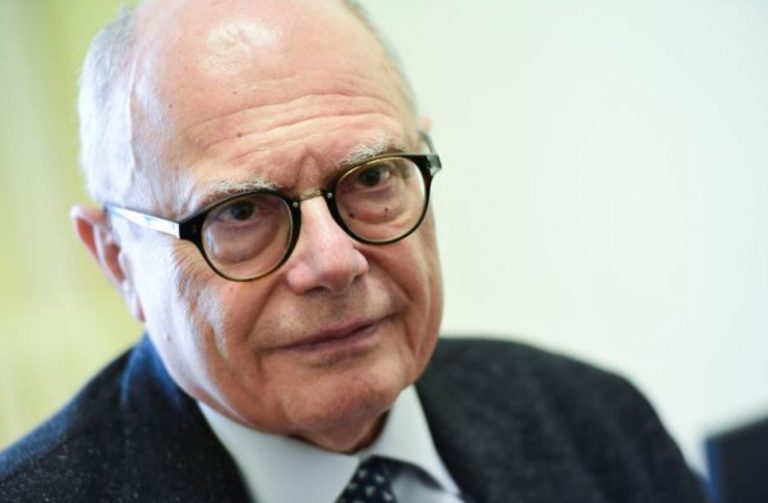 il virologo massimo galli esclude la carriera politica
