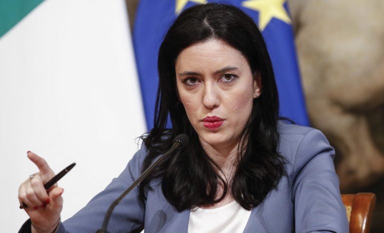 lucia azzolina e1599377262837 768x467