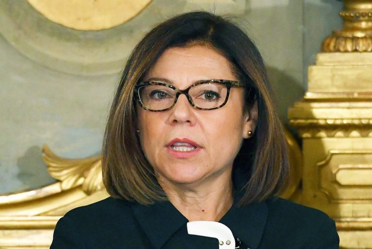 paola de micheli e1599135532391 768x513