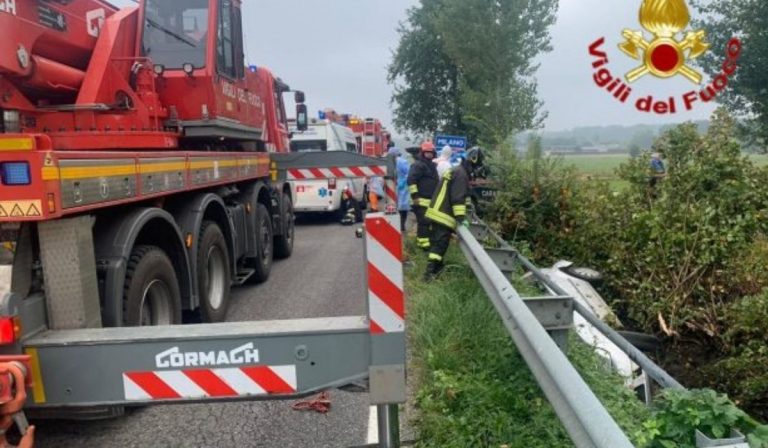 perde controllo del veicolo deceduta