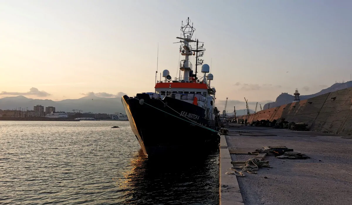 La nave Sea Watch è sotto fermo amministrativo delle autorità italiane