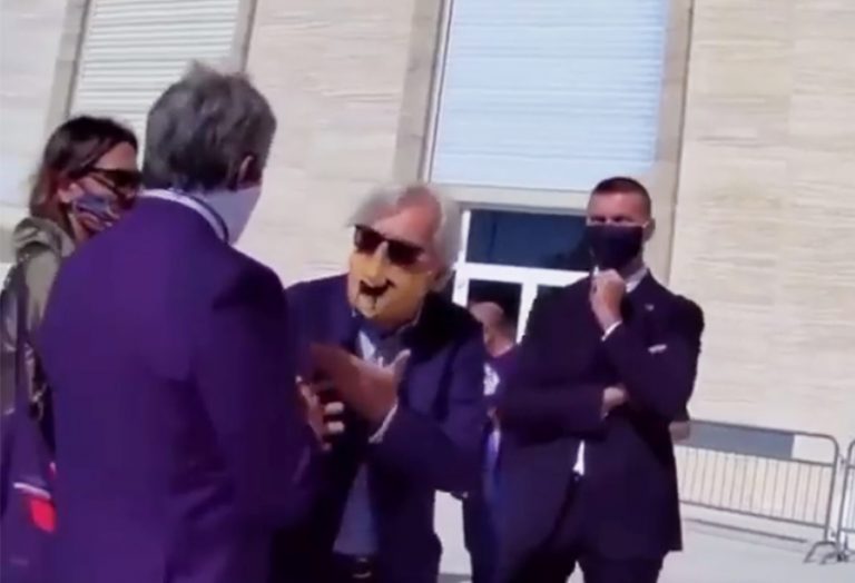 sgarbi venezia mascherina e1599829930643 768x524