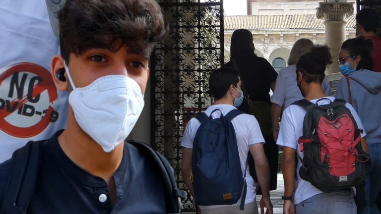 Test di ammissione a Medicina 2020, a Milano prove con regole anticovid
