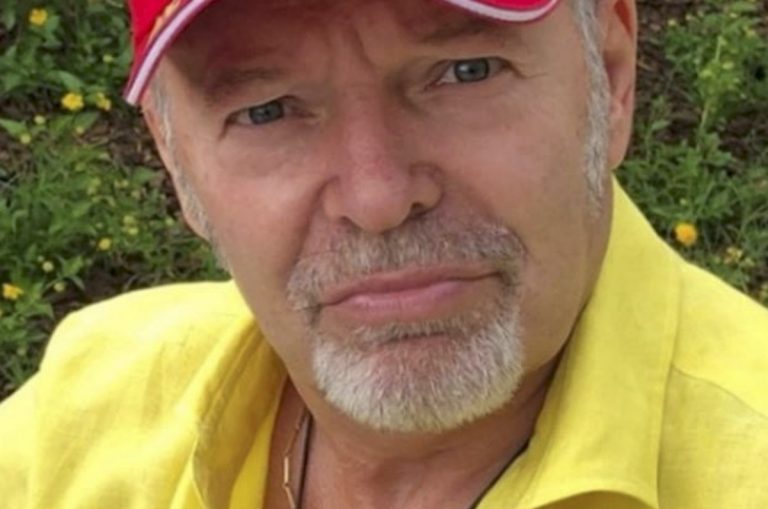 Vasco Rossi negazionisti