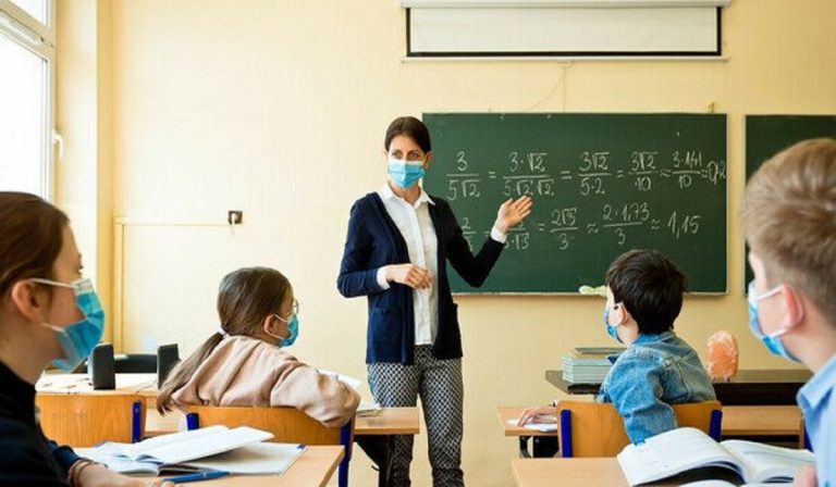Proposto il bonus scuola Covid