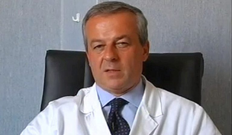 Salgono i contagi da Coronavirus, Locatelli: "Non c'entra la scuola"