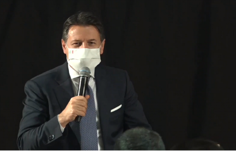 Giuseppe Conte afferma che bisogna evitare lockdown
