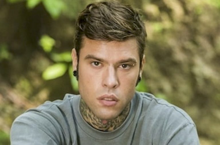 Fedez lascia instagram