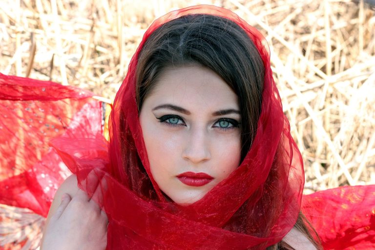 Rossetto opaco: con cosa abbinarlo e i migliori
