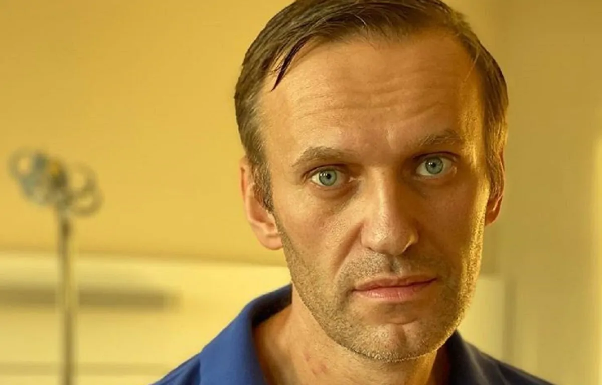 Navalny accusa putin di avvelenamento
