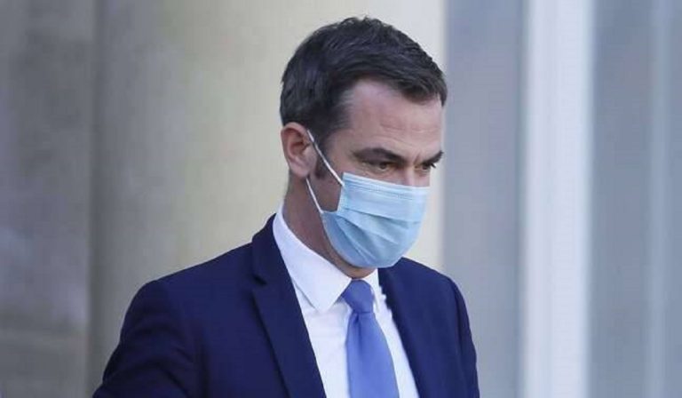 perquisita casa ministro sanità francia