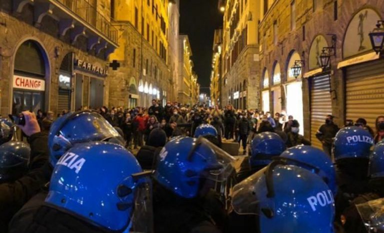 Scontri Firenze