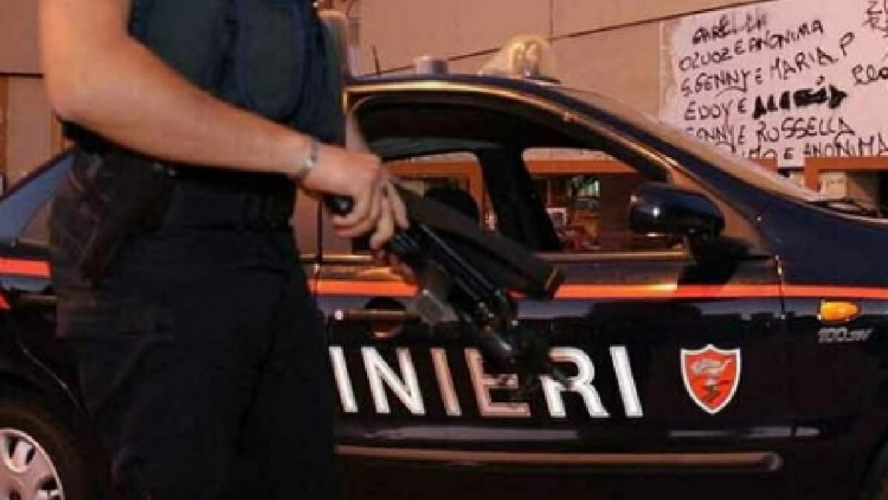 Sparatoria A Ponticelli Ragazzo Di 23 Anni In Gravi Condizioni