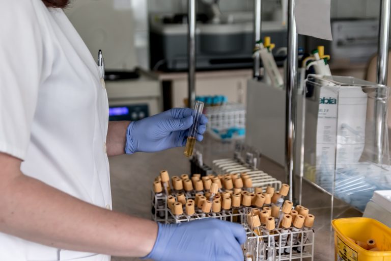 laboratorio test analisi
