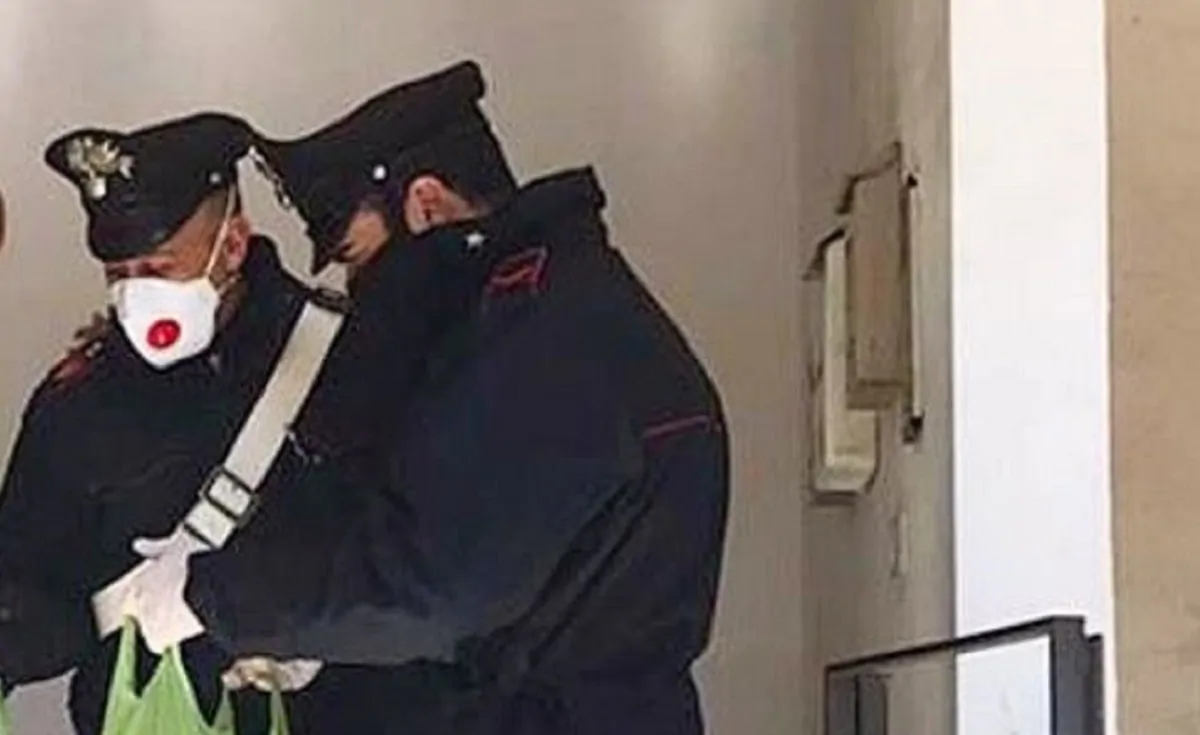 carabinieri spesa famiglia in quarantena