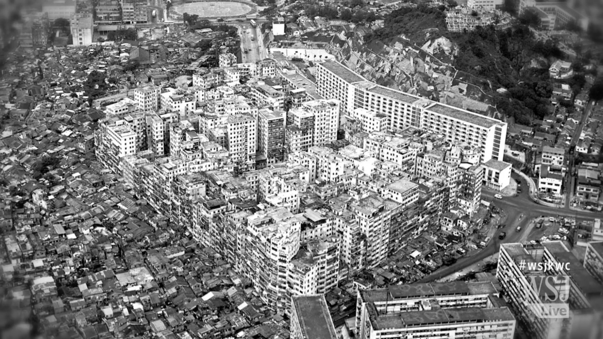 città abbandonata dall'alto