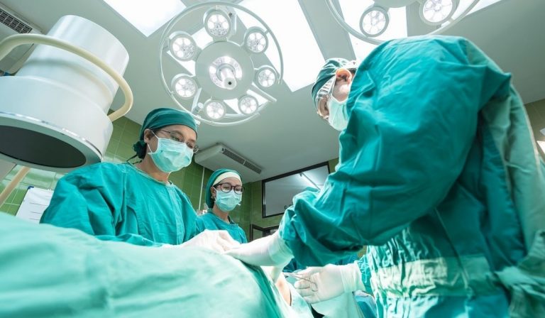 Coronavirus donna incinta ha perso il bambino