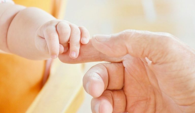 Covid guarita bambina abbandonata in ospedale